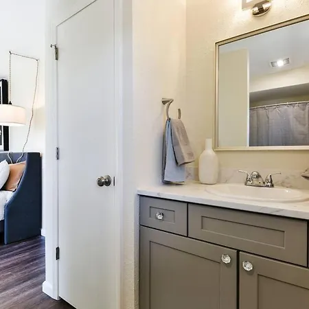 Sparkling Designer 3 Bed Suite By Taneycomo Branson Exterior photo